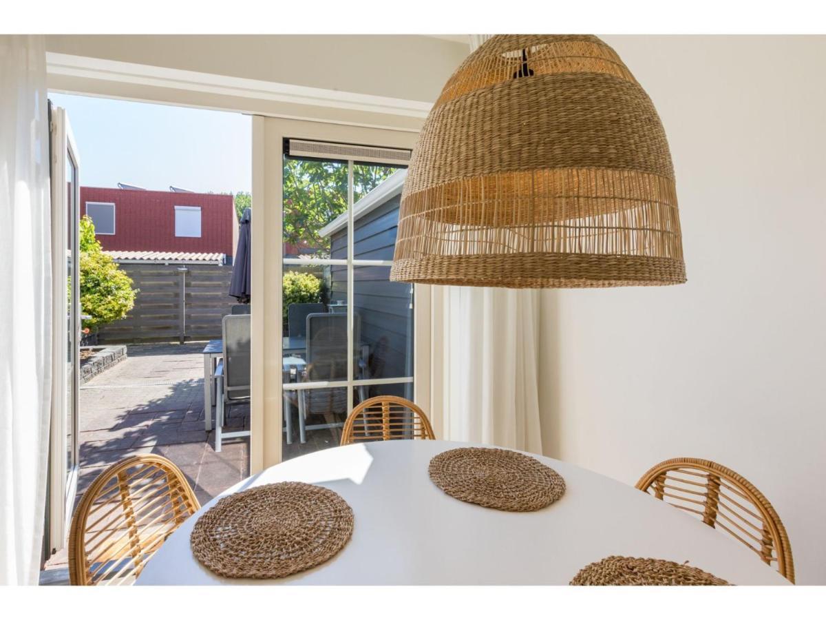 Quietly Located House Within Walking Distance Of The Beach Domburg Exterior foto